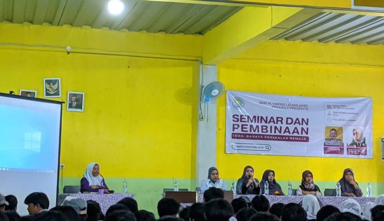 Seminar dan Pembinaan "Bahaya Kenakalan Remaja"