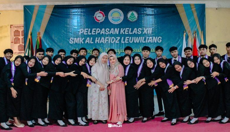 Pelepasan Siswa-Siswi Kelas XII SMK Al Hafidz Leuwiliang Tahun Ajaran 2024/2025