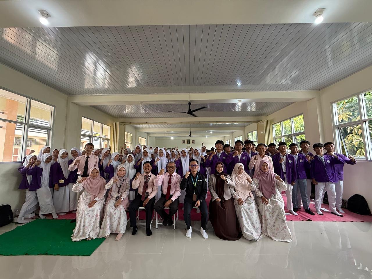 Seminar Motivasi Kelas XII SMK Al Hafidz, Mempersiapkan Masa Depan Lebih Cemerlang